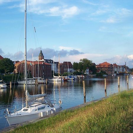 Ferienwohnung Moin Glückstadt Екстериор снимка